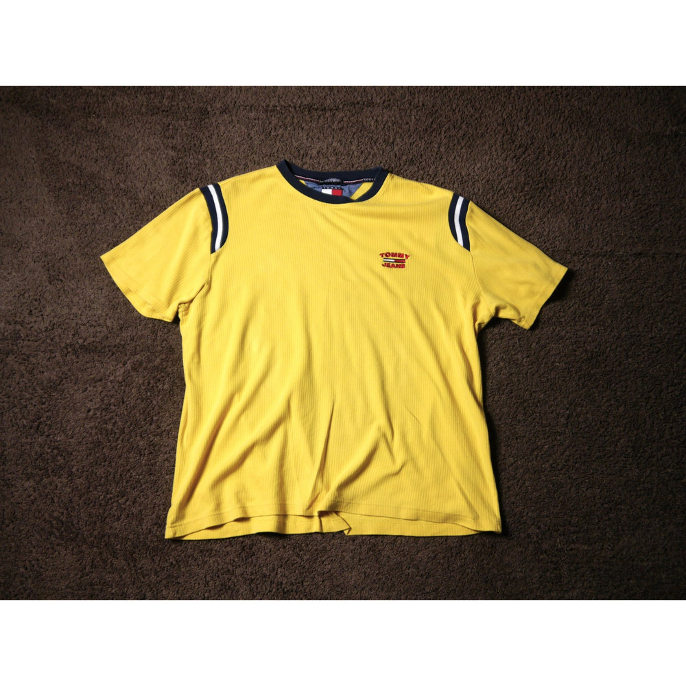 Vintage Tommy Hilfiger Men's XL Tee